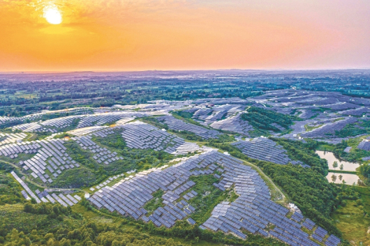 “十四五”國家電網(wǎng)發(fā)展成效①:轉(zhuǎn)型發(fā)展向新向綠